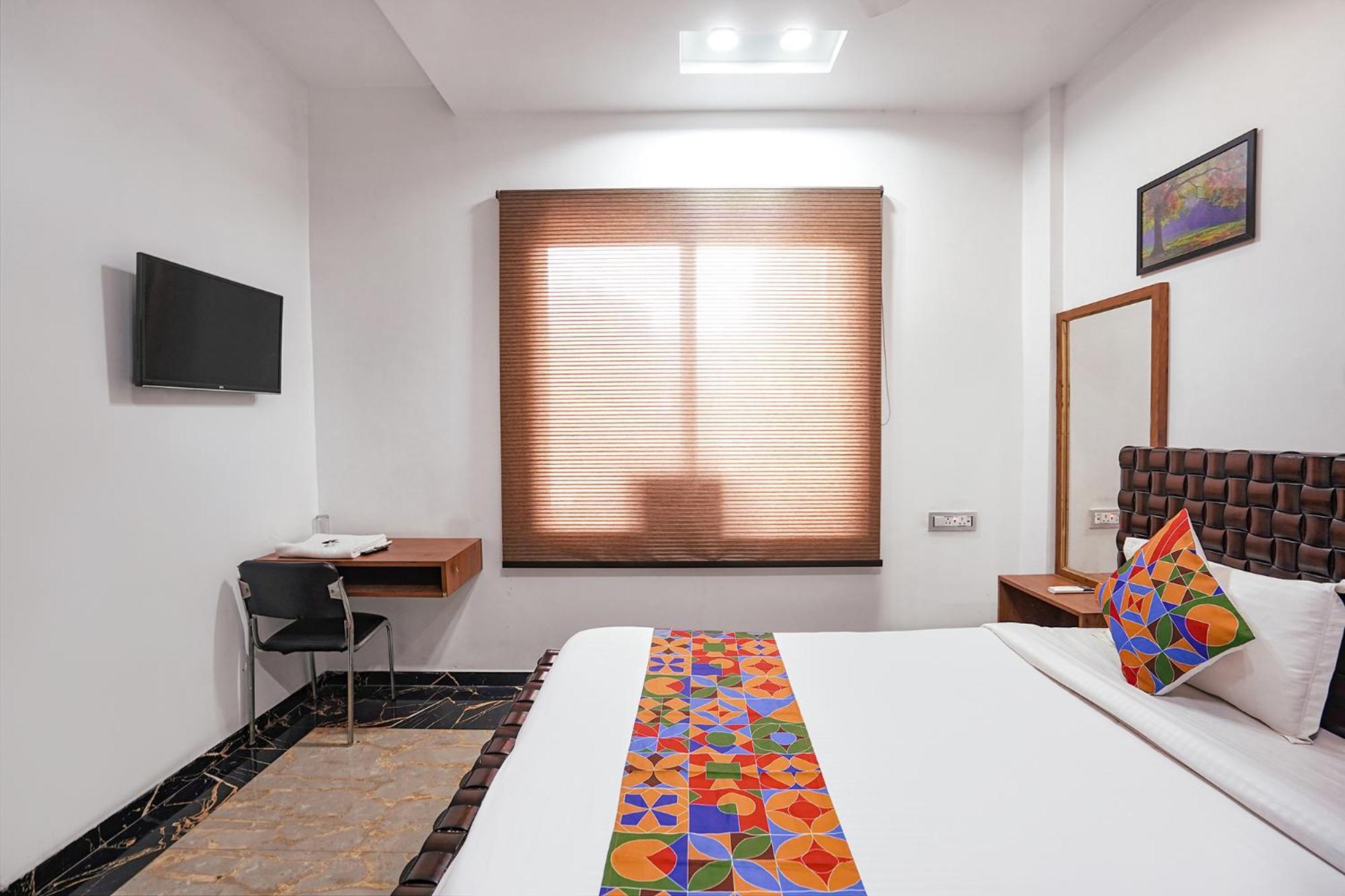 Fabhotel Villa De Benares Exterior photo
